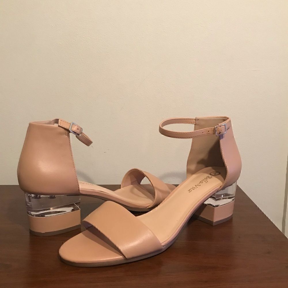 NWT Bella Vita Lucite Heel sandal